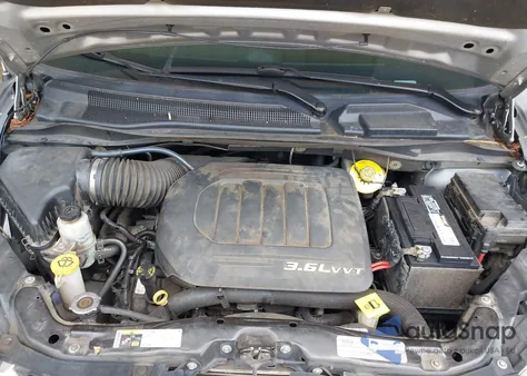 2018 Dodge Grand Caravan Sxt from USA, damaged, VIN 2C4RDGCG7JR325751